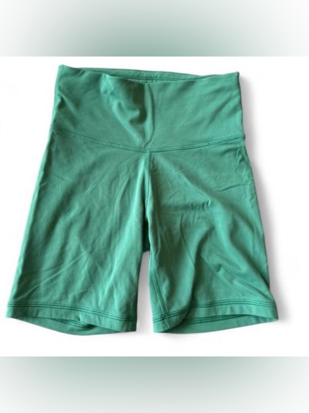 TNA Aritzia High-Waist Green Women's Stretch Shorts